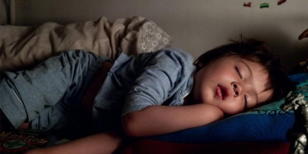 孩子打呼嚕不是睡得香！家長需知的健康警訊與應(yīng)對方法